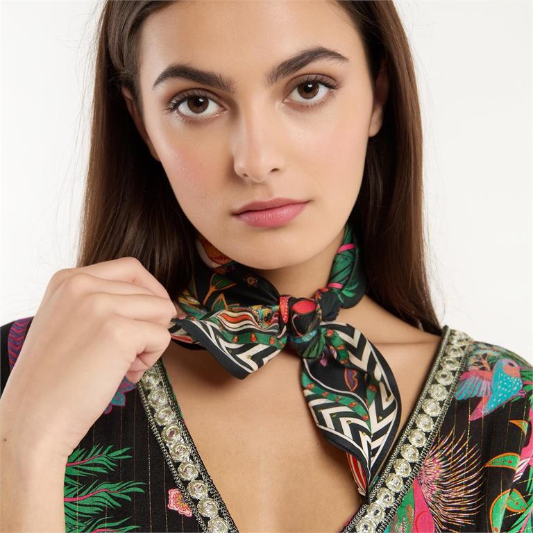Magic India Mini Scarf Black