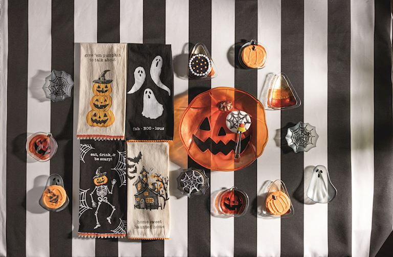 Halloween Tidbit Plates