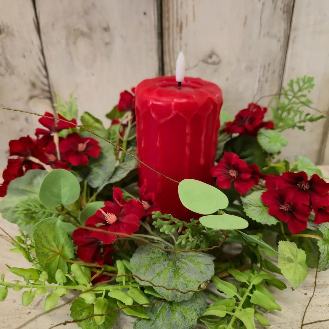 Scarlet Fern Candle Ring