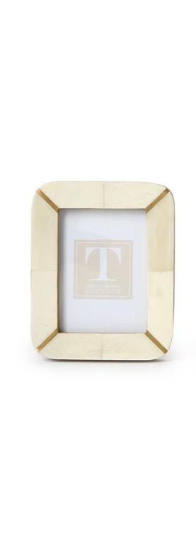 Geometric Cut Mini Frame