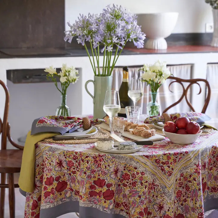 Jardin Red And Grey Tablecloth 70 Inch Round