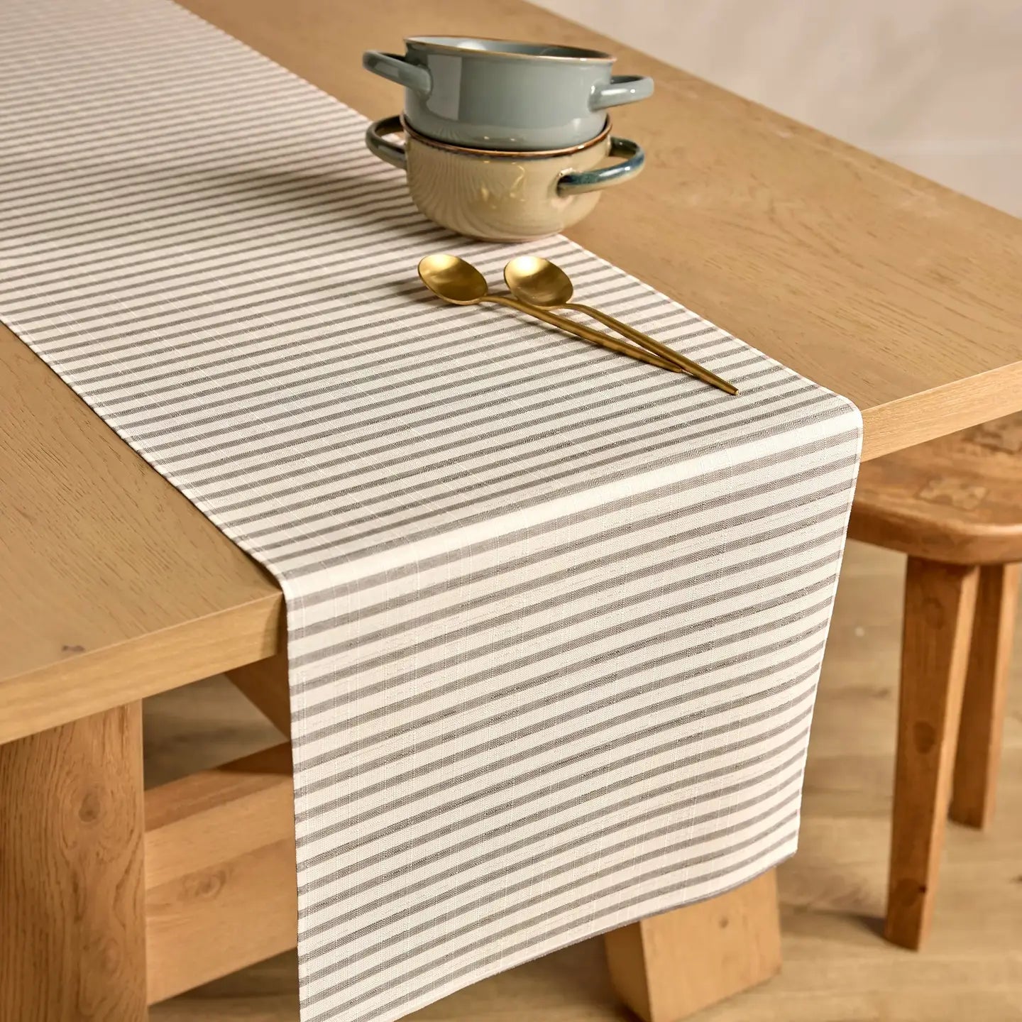 Stone Stripe Tablerunner