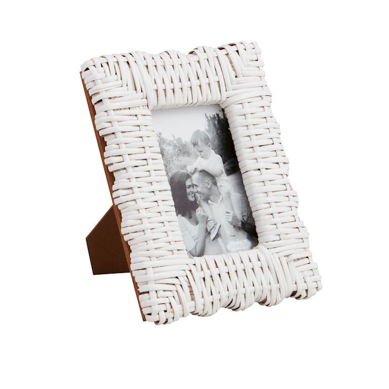 White Scalloped Rattan Frame